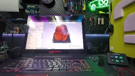 Casco de Stormtrooper preparado en el software de laminado